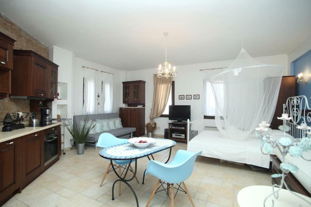 Beautiful Studio In Traditional Afytos Halkidiki-Uvc Sterilized Экстерьер фото